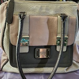 GUESS 3 tone Handbag